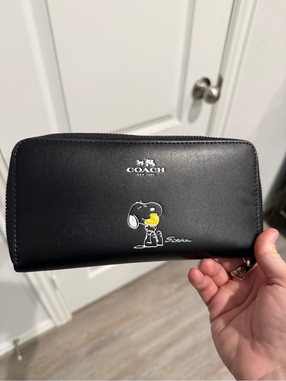 Coach x Peanuts Snoopy & Woodstock Accordion Zip Wallet Black HARD TO FIND
